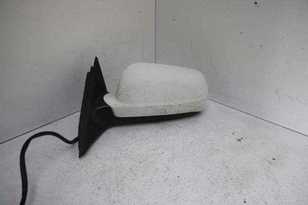 RETRO GAUCHE ELECTRIQUE VW PASSAT 1996-2005 - Vue 4